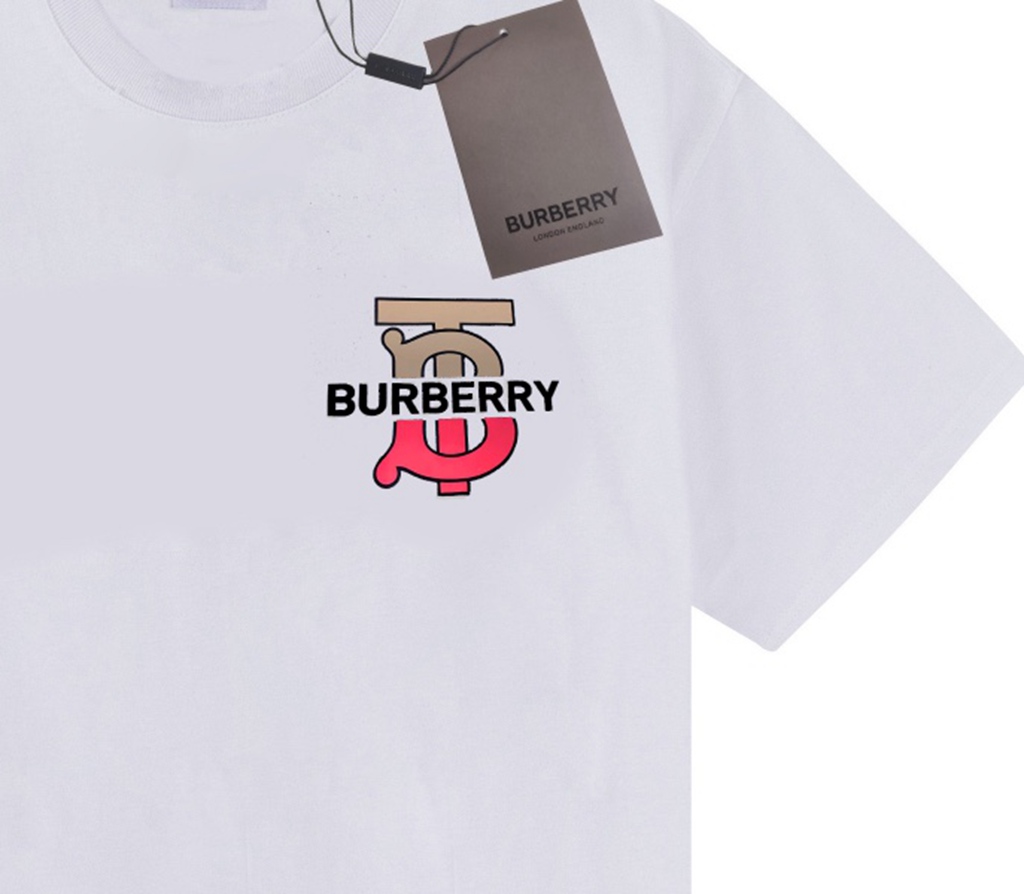 Burberr* T-shirt